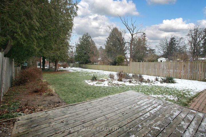 Photo 31 at 65 Bennett Road, West Hill, Toronto