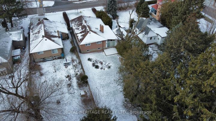 Photo 33 at 65 Bennett Road, West Hill, Toronto