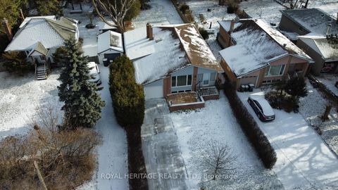 Photo 6 at 65 Bennett Road, West Hill, Toronto