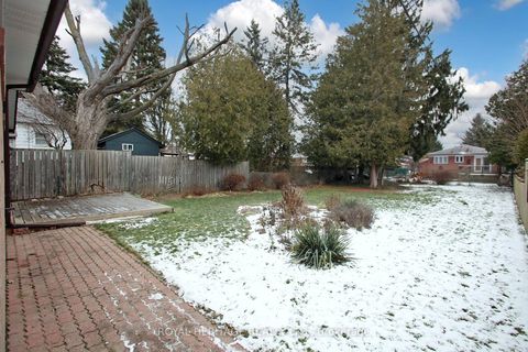 Photo 32 at 65 Bennett Road, West Hill, Toronto