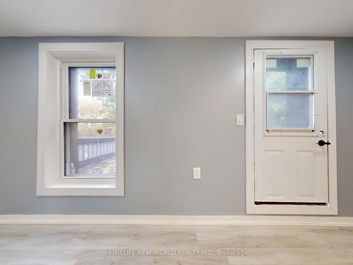 Photo 6 at 11 Maple Street, Central, Oshawa