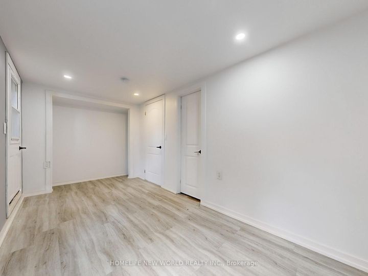 Photo 7 at 11 Maple Street, Central, Oshawa