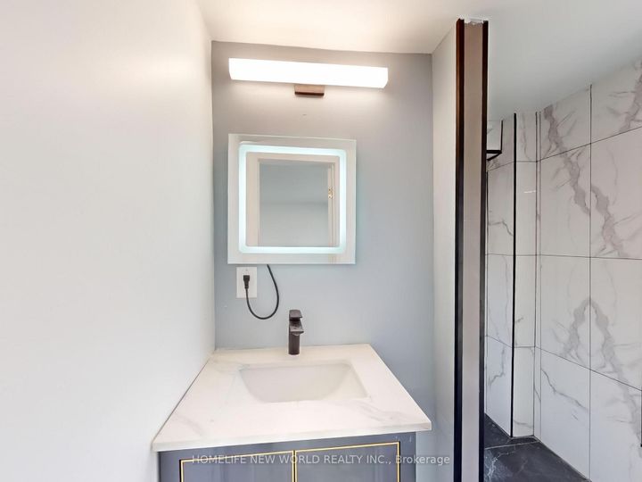 Photo 14 at 11 Maple Street, Central, Oshawa