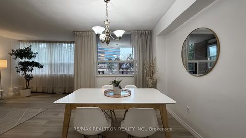 Photo 11 at 218 - 451 The West Mall, Etobicoke West Mall, Toronto