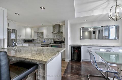 Photo 15 at 1411 - 11 Wincott Drive, The Westway, Toronto