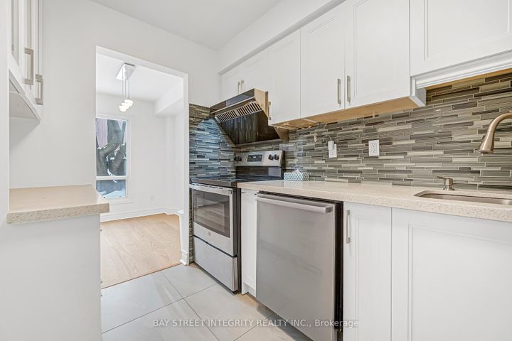 Photo 19 at 70 Elsa Vine Way, Bayview Village, Toronto