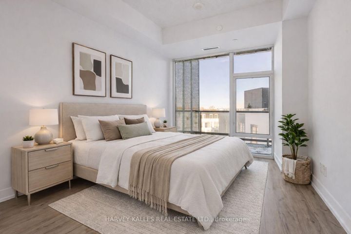 Photo 3 at 708 - 25 Adra Grado Way W, Bayview Village, Toronto