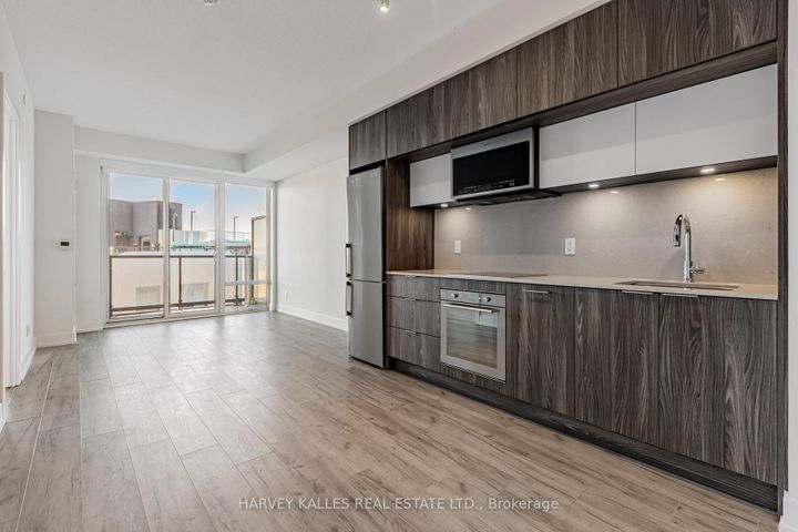 Photo 15 at 708 - 25 Adra Grado Way W, Bayview Village, Toronto