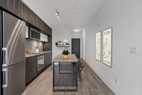 Photo 1 at 708 - 25 Adra Grado Way W, Bayview Village, Toronto