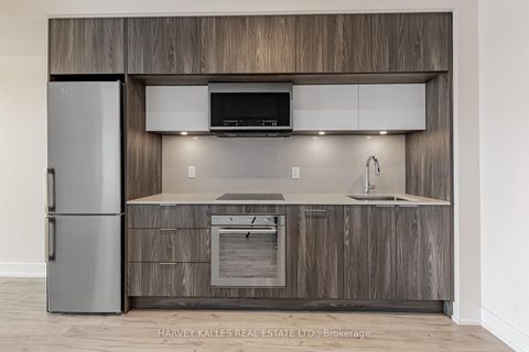 Photo 13 at 708 - 25 Adra Grado Way W, Bayview Village, Toronto