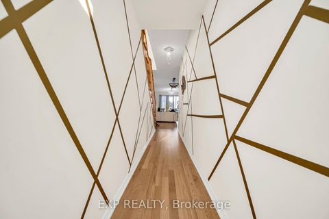 Photo 5 at 108 Durham Avenue, Rural Barrie Southeast, Barrie