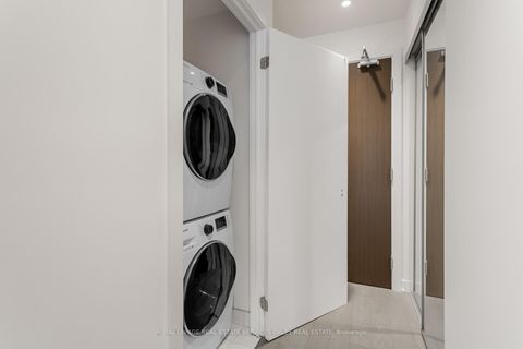 Photo 12 at 2111 - 1928 Lake Shore Boulevard W, Swansea, Toronto