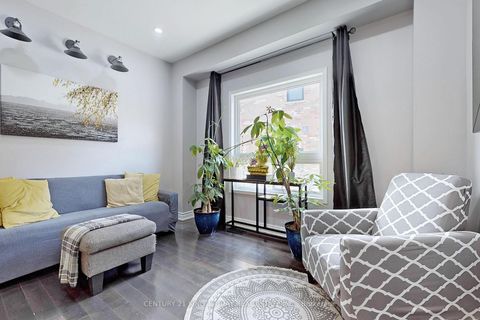 Photo 11 at 1418 Livesey Drive, Taunton, Oshawa