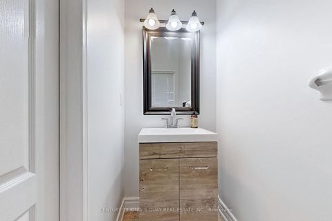 Photo 13 at 1418 Livesey Drive, Taunton, Oshawa