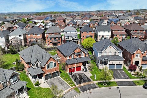 Photo 31 at 1418 Livesey Drive, Taunton, Oshawa