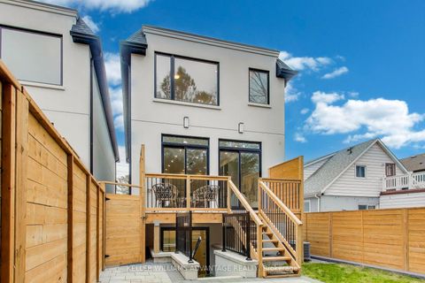 Photo 41 at 102 Yardley Avenue, Parkview, Toronto