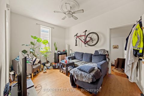 Photo 16 at 50 Grove Avenue, Bellwoods, Toronto