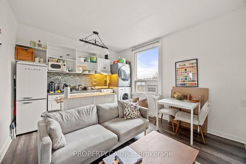 Photo 26 at 50 Grove Avenue, Bellwoods, Toronto