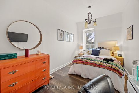 Photo 30 at 50 Grove Avenue, Bellwoods, Toronto