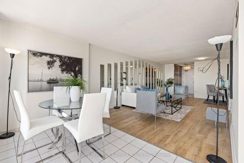 Photo 14 at 1605 - 3 Rowntree Road, Jamestown, Toronto