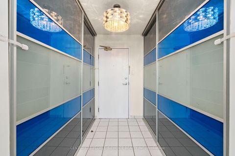 Photo 24 at 1605 - 3 Rowntree Road, Jamestown, Toronto