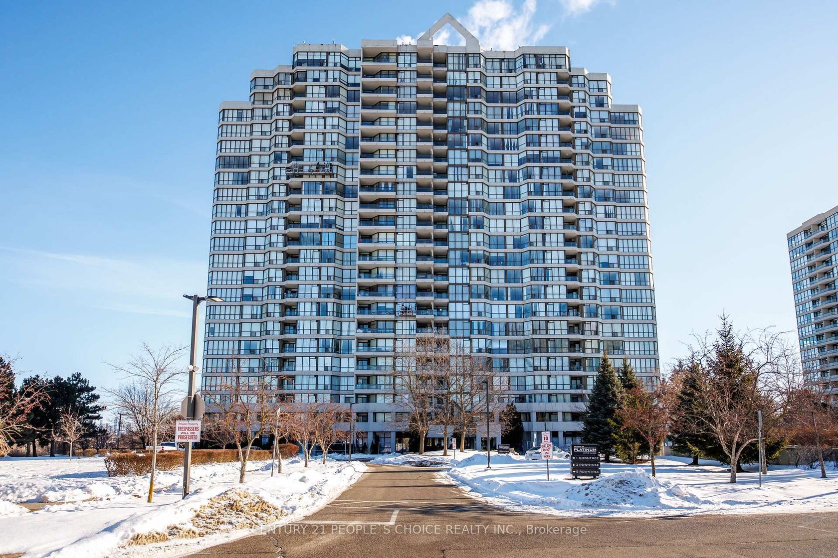 1605 - 3 Rowntree Road, Jamestown, Toronto 
