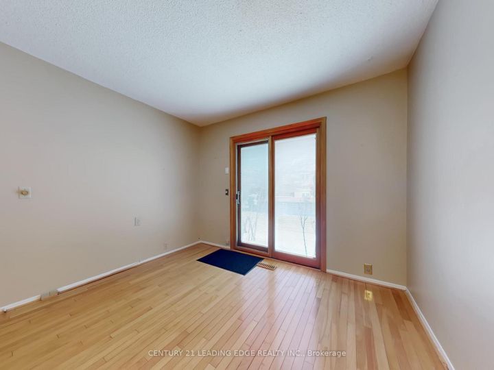 Photo 11 at 30 Madsen Crescent, Markville, Markham