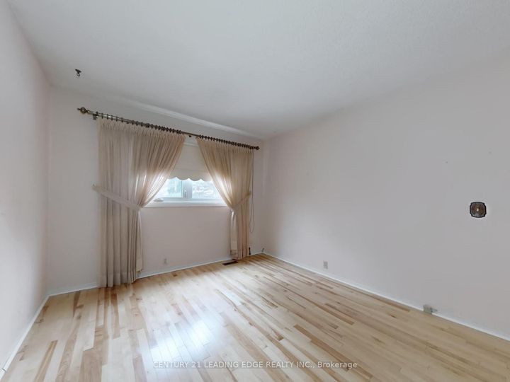 Photo 14 at 30 Madsen Crescent, Markville, Markham