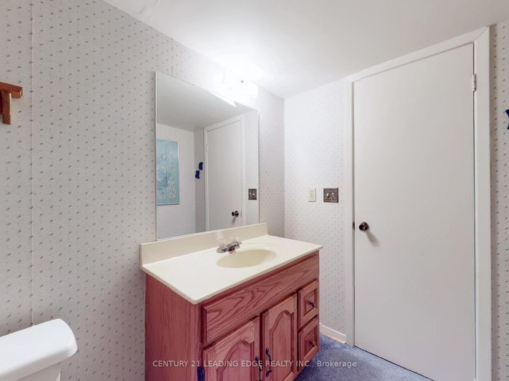 Photo 32 at 30 Madsen Crescent, Markville, Markham