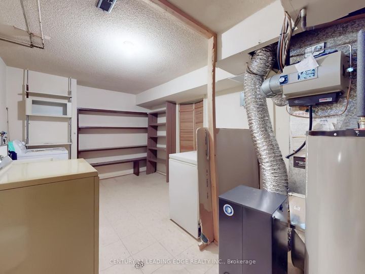 Photo 33 at 30 Madsen Crescent, Markville, Markham