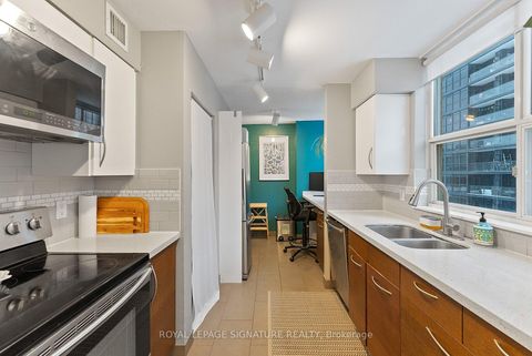 Photo 8 at 412 - 323 Richmond Street E, Moss Park, Toronto