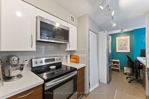 Photo 10 at 412 - 323 Richmond Street E, Moss Park, Toronto