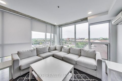 Photo 13 at 739 - 1900 Simcoe Street N, Samac, Oshawa