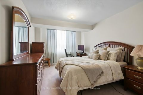Photo 11 at 604 - 250 Davis Drive, Central Newmarket, Newmarket