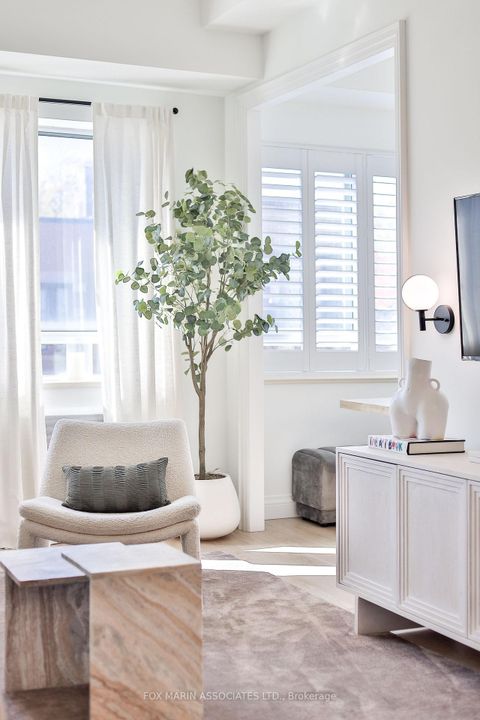 Photo 13 at 301 - 1231 Yonge Street, Moore Park, Toronto