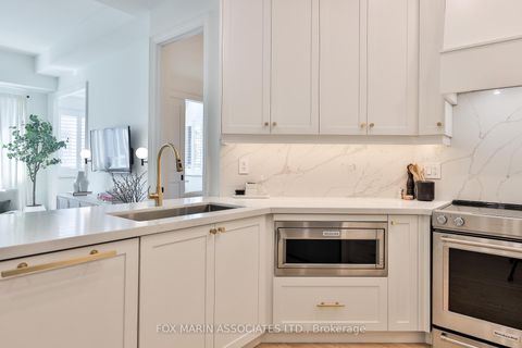 Photo 24 at 301 - 1231 Yonge Street, Moore Park, Toronto