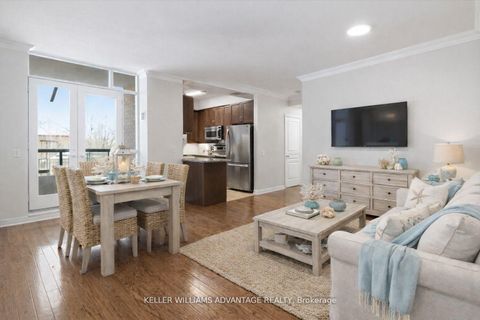 Photo 4 at 305 - 9 Boardwalk Drive, The Beaches, Toronto