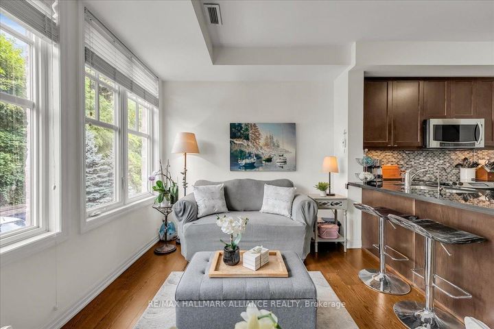 Photo 10 at 701 - 1011 Deta Road, Lakeview, Mississauga