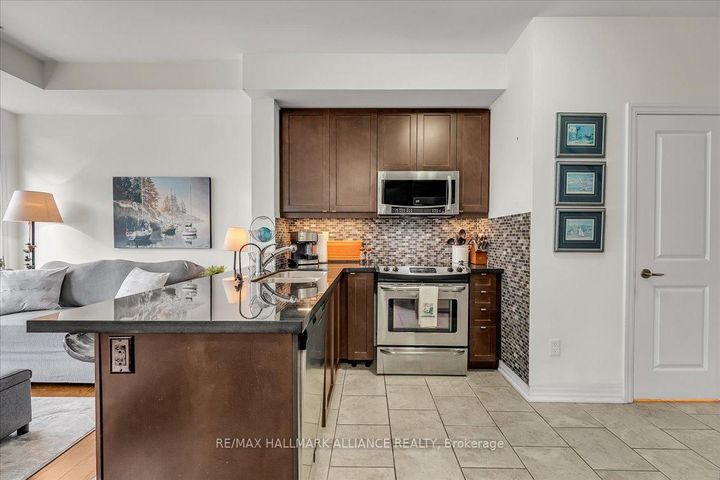 Photo 15 at 701 - 1011 Deta Road, Lakeview, Mississauga