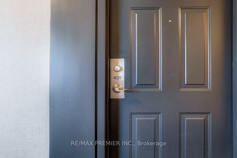 Photo 3 at 401 - 160 Woodbridge Avenue, West Woodbridge, Vaughan