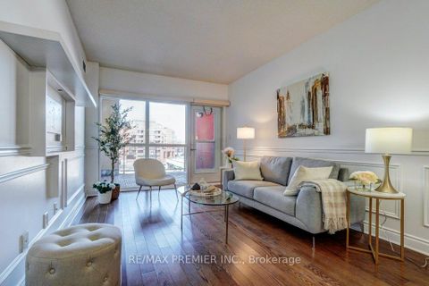 Photo 14 at 401 - 160 Woodbridge Avenue, West Woodbridge, Vaughan