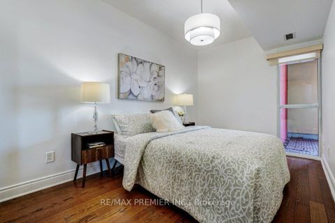 Photo 17 at 401 - 160 Woodbridge Avenue, West Woodbridge, Vaughan