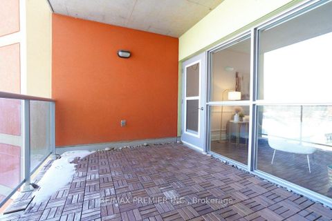 Photo 28 at 401 - 160 Woodbridge Avenue, West Woodbridge, Vaughan