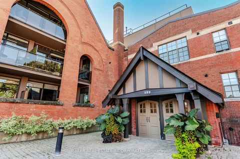 Photo 5 at 107 - 152 Annette Street, Junction Area, Toronto