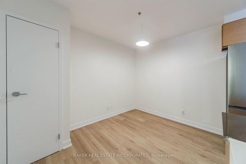 Photo 17 at 107 - 152 Annette Street, Junction Area, Toronto