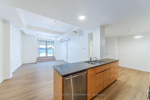 Photo 18 at 107 - 152 Annette Street, Junction Area, Toronto