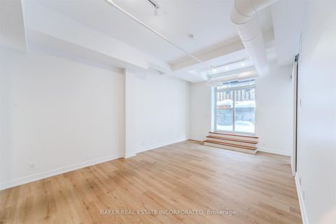 Photo 20 at 107 - 152 Annette Street, Junction Area, Toronto