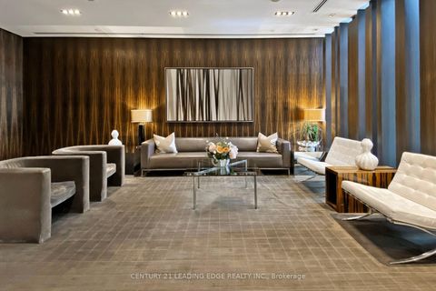 Photo 4 at 215 - 33 Lombard Street, Yonge Corridor, Toronto