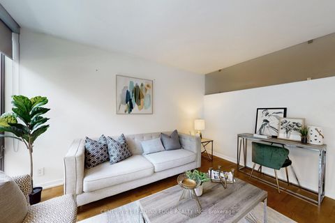 Photo 19 at 215 - 33 Lombard Street, Yonge Corridor, Toronto