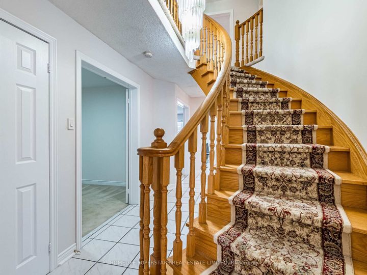 Photo 22 at 54 Hollybush Street, Wellington, Brampton